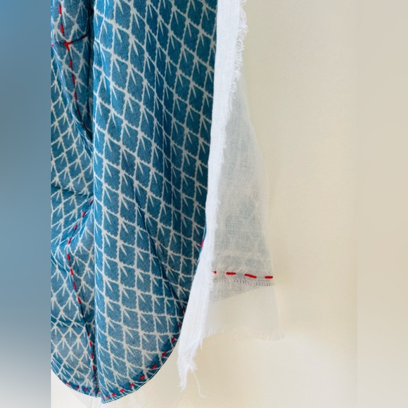 TILO Scarves Square Scarf. NEW. Detailed top stitching and ultra soft. - Picture 13 of 14